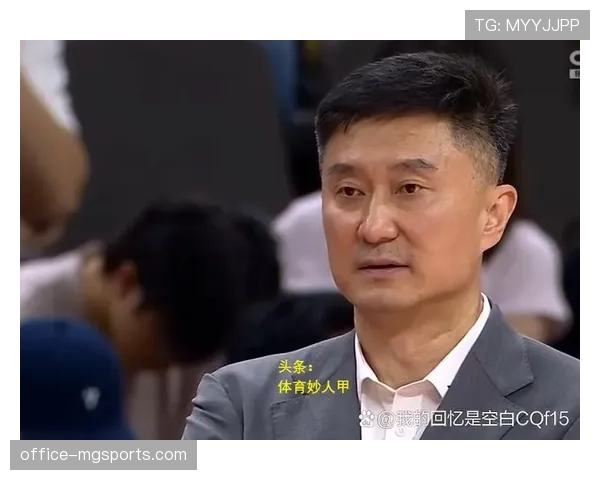 广东队杜锋调整防守轮转 周鹏中路协防送7次抢断压制山西反击 广东队杜锋调整防守轮转 周鹏中路协防送7次抢断压制山西反击