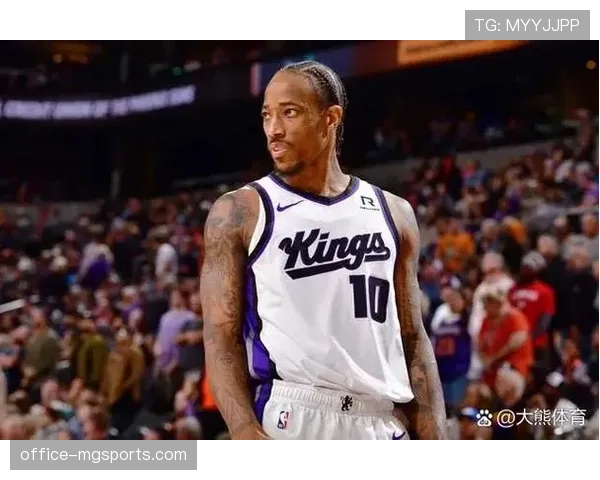 米德尔顿25分7板7助高效表现成独行侠止败关键